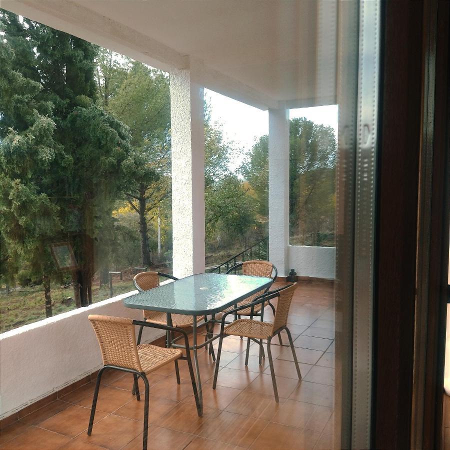 Villa Bonita Casa Blanca En El Bosque. Córdoba Exterior foto
